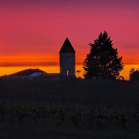 Enchanting Windmill Retreat Loubes-Bernac Extérieur photo